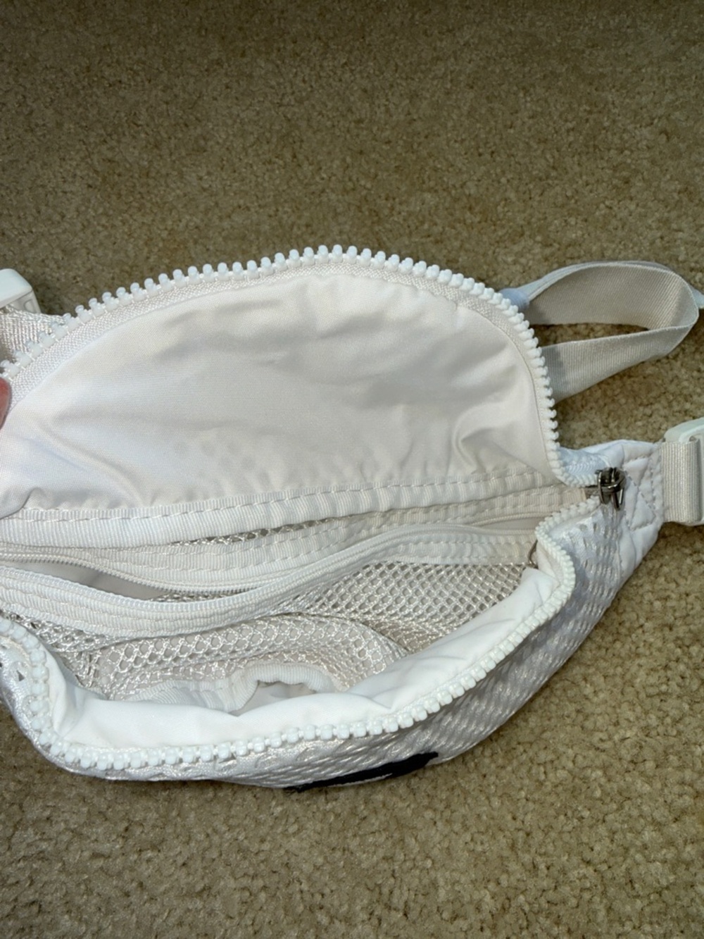 Nike White Mesh Waist Pack with Black Logo Patch - Picture 5 of 5
